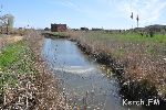 Новости » Коммуналка: В Керчи утечки на магистральном водоводе существуют годами