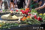 Новости » Общество: В Керчи почтили память жертв войны: возложение цветов в сквере Славы