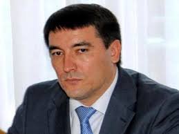 Аксенов снял Темиргалиева с должности советника