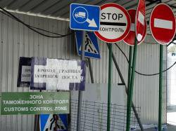 Скоропортящиеся продукты из Украины в Крым нужно пропускать без очереди, - Россельхознадзор