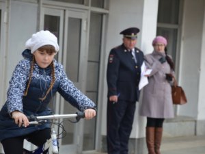 В Керчи прошел региональный конкурс среди школьников «Безопасное колесо»