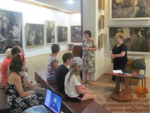 В Керчи прошла встреча «Гостиной на Дворянской» в честь Айвазовского
