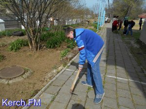 Новости » Общество: Завтра в Керчи пройдет ежемесячный субботник