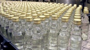 Керченский магазин оштрафовали на 100 тыс рублей за нелегальный алкоголь