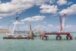 В Керченском проливе растет интенсивность судоходства