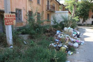 Район Керчи утопает в мусоре, в том числе, из-за людей, - Подлипенцев
