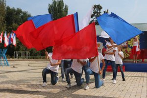 Сегодня в Керчи отметят День герба и флага Крыма