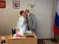 Новости » Общество: В Керчи за неделю родилось 25 детей и поженились 14 пар