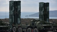 Два дивизиона зенитных ракетных систем С-400 прибыли в Крым