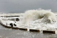 Новости » Общество: На Керченской переправе организовали кипяток, воду и чай