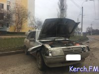 На Свердлова «Lada» снесла несколько секций ограждений