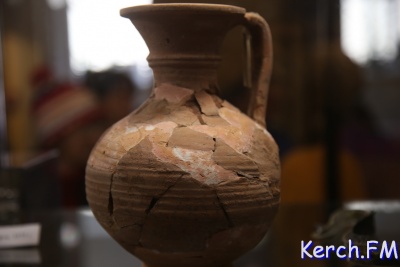 В Керчи открылась выставка «Древний город Нимфей»