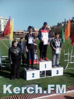 Керчане привезли золотые медали с республиканского турнира по атлетике