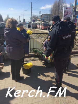 Полицейские Керчи игнорируют стихийщиков с рыбой, - читатели