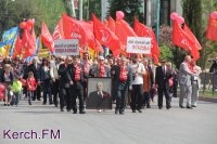 Новости » Общество: Желающим принять участие в Первомае, нужно сообщить о себе в администрацию Керчи