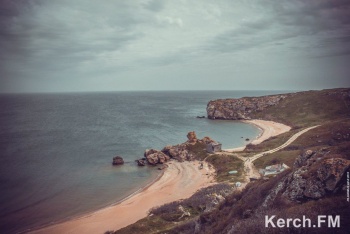 Новости » Культура: Генеральские пляжи под Керчью вошли в список самых красивых пляжей мира