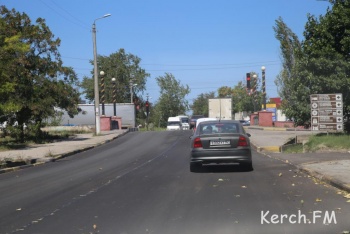 Новости » Общество: В Керчи открыли улицу Шлагбаумскую