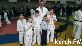 Керчане привезли медали с соревнований в Евпатории (видео)