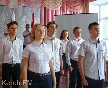 Мероприятие «Встреча поколений» прошло в керченской школе № 15 им. Рудневой