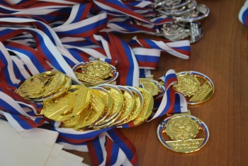 Сумоисты-юниоры из Крыма взяли шесть золотых медалей на первенстве России