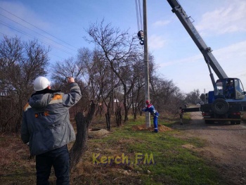 Новости » Общество: Керченский РЭС завершает свою часть работ для будущей канализационной насосной в Капканах