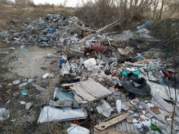 Новости » Общество: В Керчи с ноября не выполняют обещание по уборке несанкционированной свалки