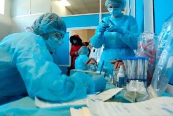 Цену теста на коронавирус в Крыму назвали средней по РФ