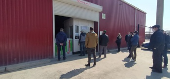 В Керчи оштрафуют предпринимателя, который торговал стройматериалами на вынос
