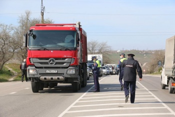 Новости » Общество: Керчан уже оштрафовали на 10 тысяч за нарушение самоизоляции