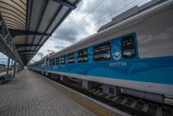 Крымчане смогут оформить абонементные билеты на поезда пригородного сообщения