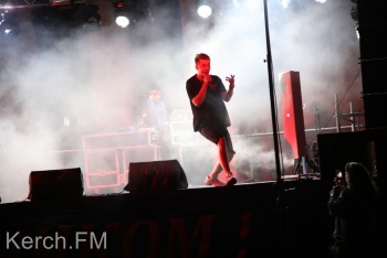 Группа FUNKFARЫ  и артист  «Black Star» -Slame выступили в Керчи