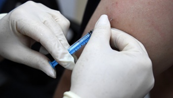 В Севастополе более 45 тысяч человек привились от гриппа