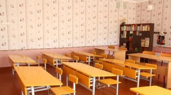 Четыре школы и 74 класса в Крыму закрыли на карантин по COVID-19 и ОРВИ