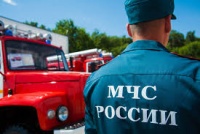 В Крыму спасатели помогли мужчине, который застрял рукой  в диване