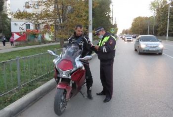 Новости » Общество: За 10 дней  полиция выявила 708 нарушений водителями электро-мототранспорта в Крыму