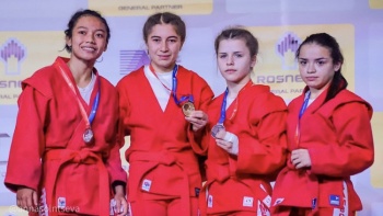 Новости » Спорт: Керчанка завоевала бронзу на чемпионате мира в Сербии по самбо