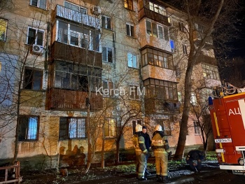 Новости » Криминал и ЧП: В Керчи на Гудованцева горела квартира, погиб мужчина