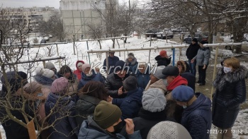 Новости » Общество: Керчане собрались против застройки территории у жилого дома по Индустриальному шоссе