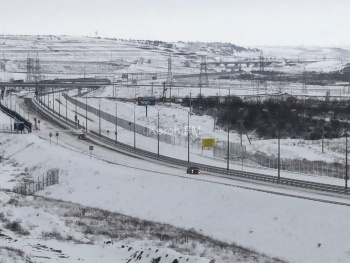 Новости » Общество: По Крымскому мосту начали пропускать автомобили в сторону Керчи