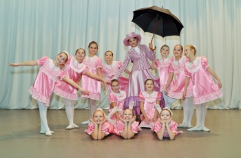 Ансамбль танца «Керчаночка» приглашает детей на занятия