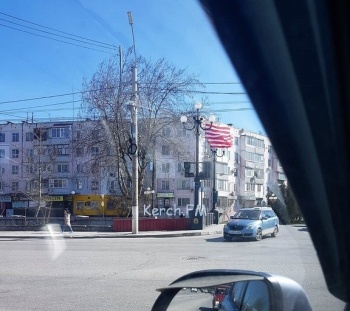 В Керчи на перекрестке Мирошника-Еременко не работает светофор