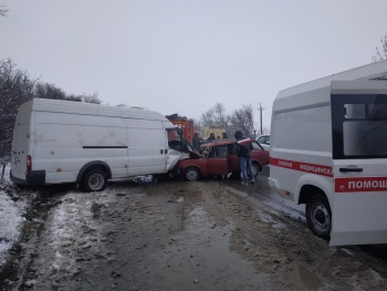 Утром на Крымской трассе в аварии погиб человек