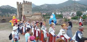 Фестиваль свадебных обрядов прошел в Крыму