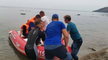 В Крыму спасли туриста, которому стало плохо на диком пляже