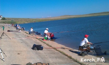 В Крыму в некоторых районах ограничат любительскую рыбалку