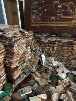 Заброшенная библиотека в Керчи – мы ее нашли