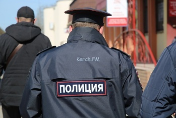 Полиция Крыма на праздники усилила меры безопасности: изымают контрафактный алкоголь и табак