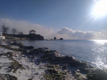 Зимняя красота у моря – фото от керчан