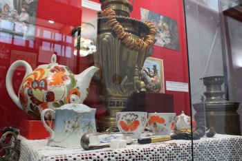 Выставка «Традиции русского чаепития» открылась в Керчи
