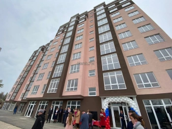 Администрация ищет керчан, которые готовы продать свои однокомнатные квартиры для сирот